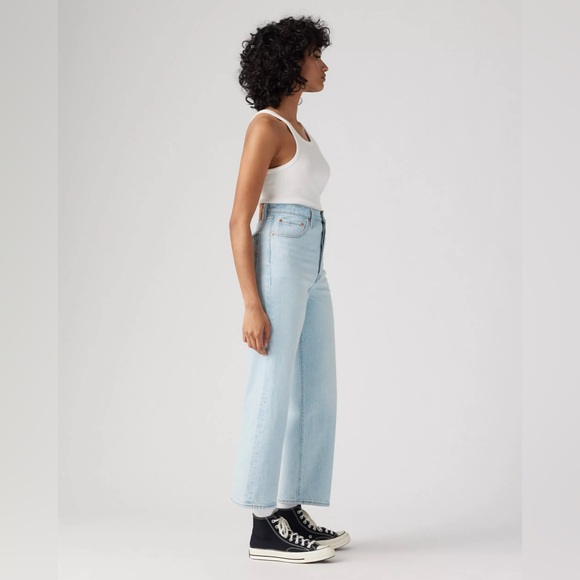 Levi’s Ribcage Straight Ankle Jeans size 26 perfect like new condition - Picture 9 of 13